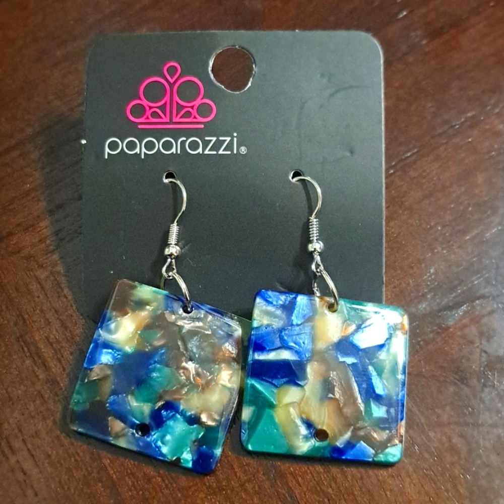 Paparazzi multi color acrylic earrings